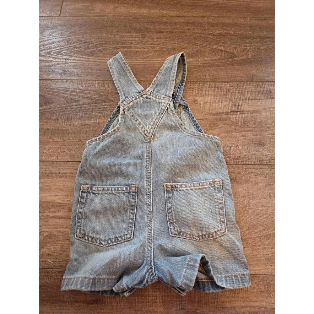 Baby gap shortalls‎ overalls size 6-12 mos